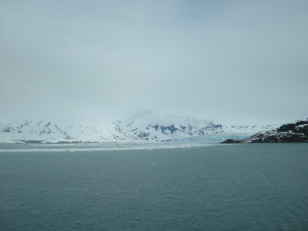Distant view of Hubbard Glacier